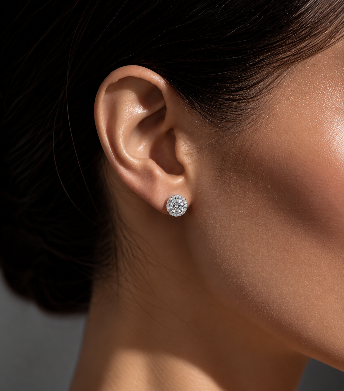 Round Halo Diamond Studs Earrings